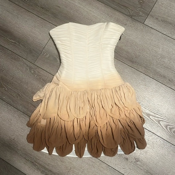 Bebe ombré ruffle dress size small - Picture 2 of 8